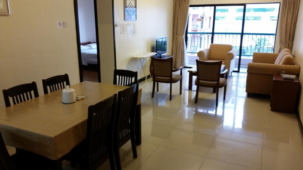 Marina Court Kota Kinabalu- Bigger Group Stay Together- 6 Bedroom Apartments Szoba fotó